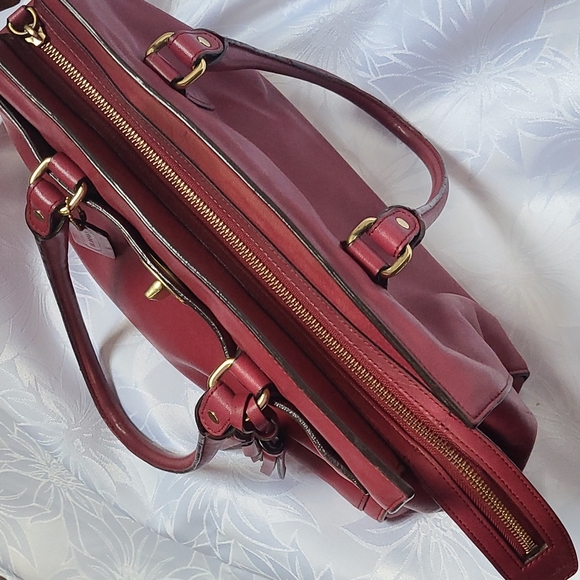 ❤️ Coach Legacy Chelsea Carryall #25359 Gorgeous Raspberry - Picture 6 of 16